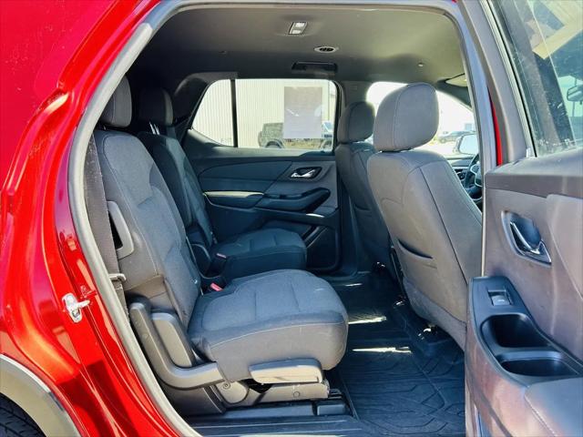 2023 Chevrolet Traverse FWD LT Cloth