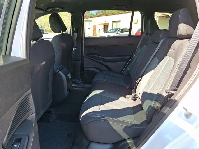 2026 Jeep Cherokee Laredo 4x4