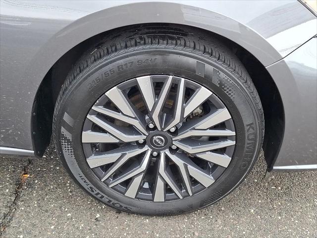 2025 Nissan Altima SV FWD
