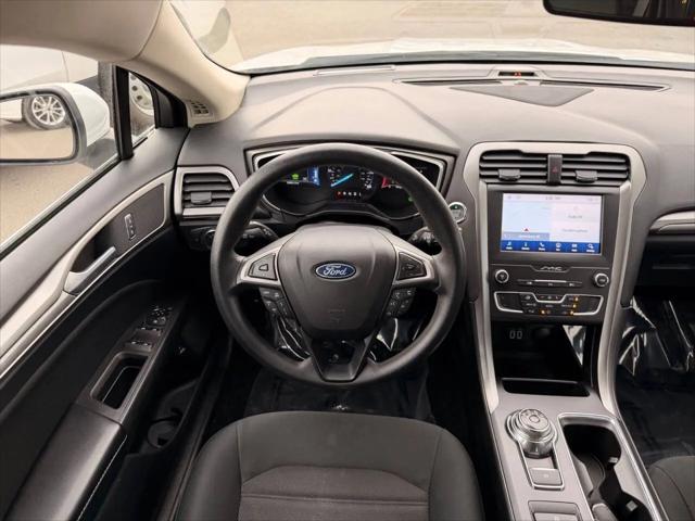 2020 Ford Fusion Hybrid SE