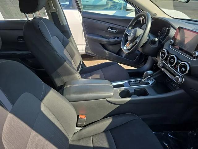 2024 Nissan Sentra SV Xtronic CVT