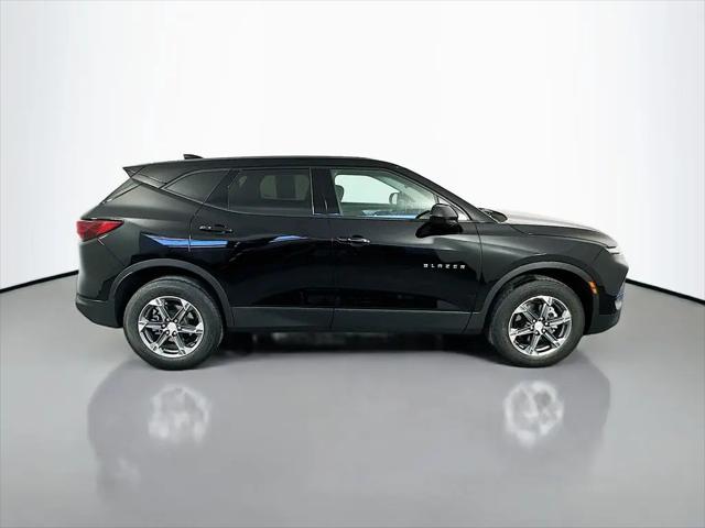 2025 Chevrolet Blazer FWD 2LT