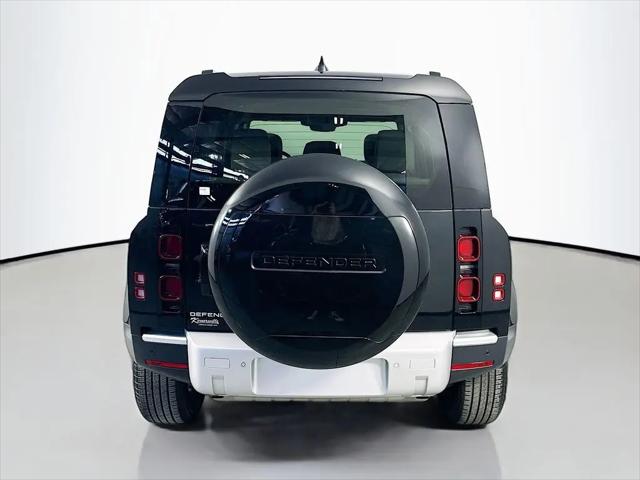 2024 Land Rover Defender 110 P400 S
