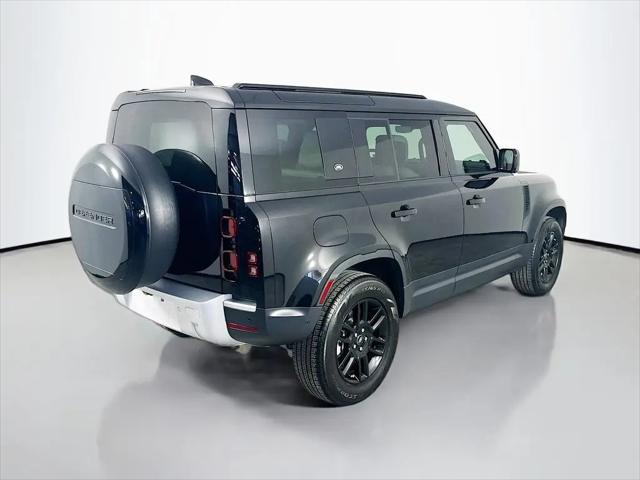 2024 Land Rover Defender 110 P400 S