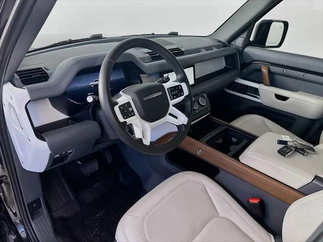 2024 Land Rover Defender 110 P400 S