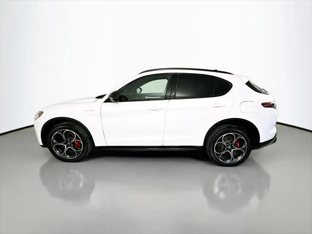 2024 Alfa Romeo Stelvio Veloce AWD
