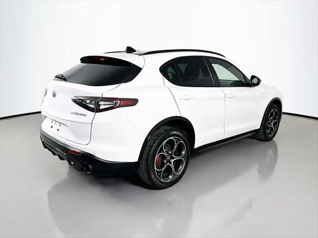 2024 Alfa Romeo Stelvio Veloce AWD