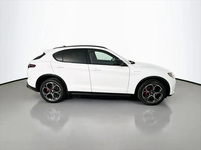 2024 Alfa Romeo Stelvio Veloce AWD