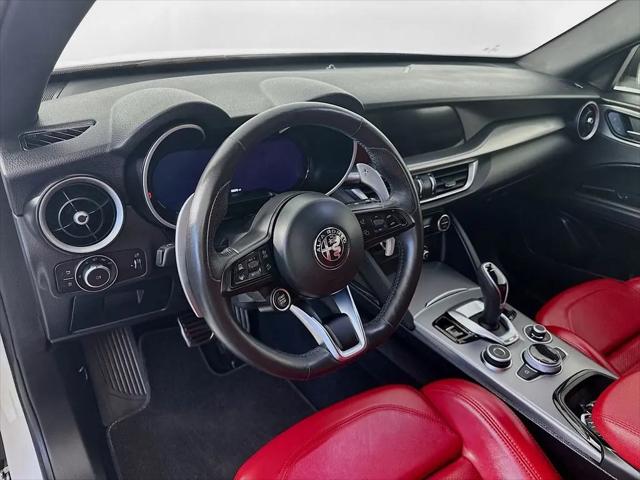 2024 Alfa Romeo Stelvio Veloce AWD