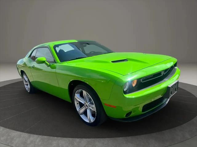 2017 Dodge Challenger SXT