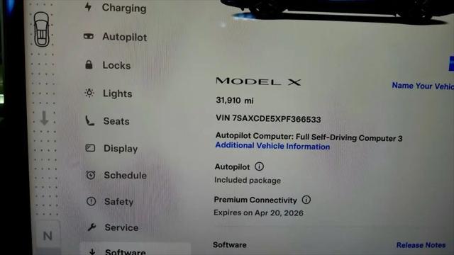 2023 Tesla Model X Standard Range