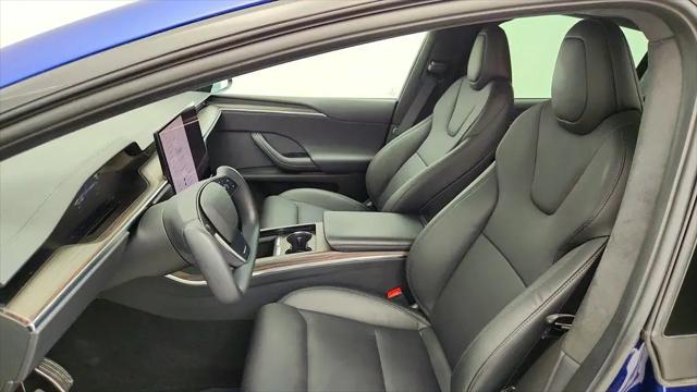 2023 Tesla Model X Standard Range