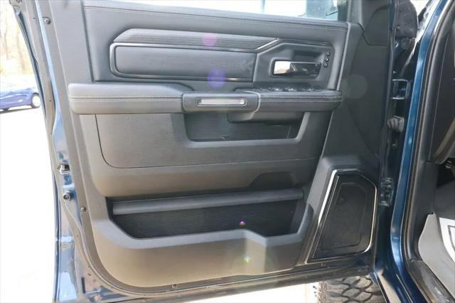 2024 Ram 3500 Limited Crew Cab 4x4 8' Box