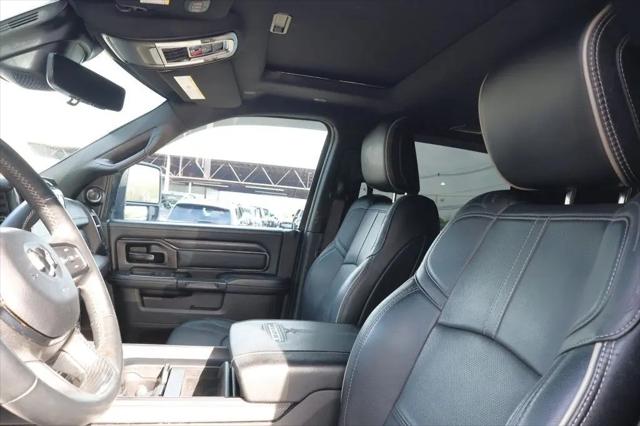 2024 Ram 3500 Limited Crew Cab 4x4 8' Box