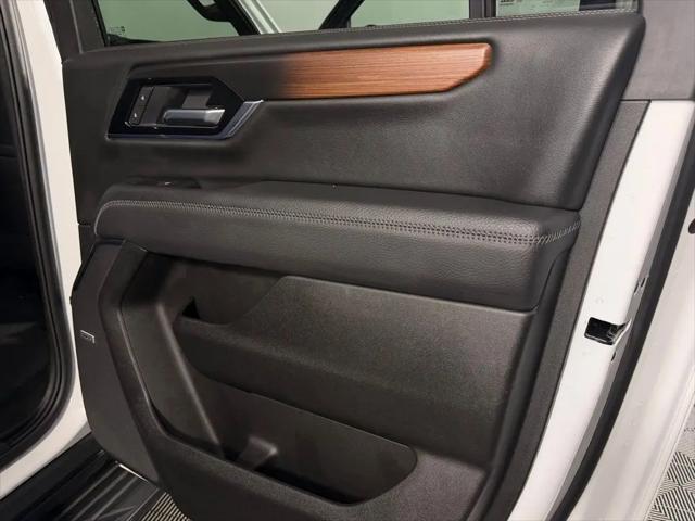 2025 GMC Yukon XL 4WD Denali