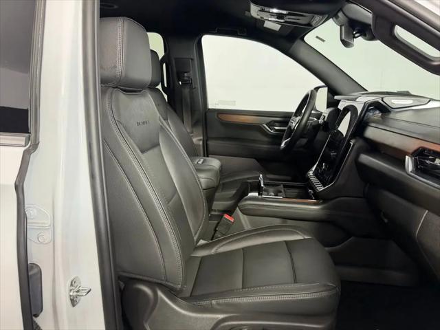 2025 GMC Yukon XL 4WD Denali