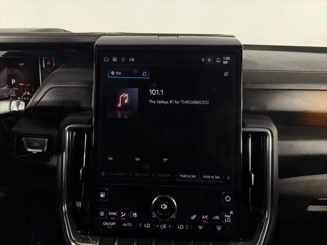 2025 GMC Yukon XL 4WD Denali