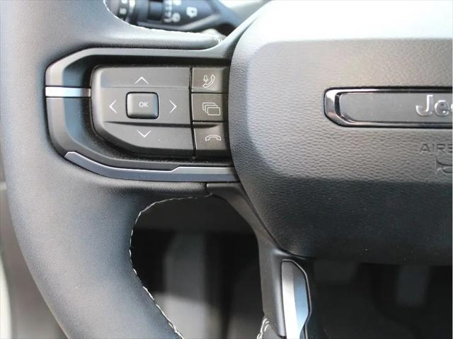2026 Jeep Cherokee Laredo 4x4
