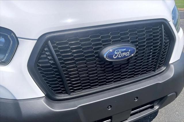 2025 Ford Transit Cargo Van T-150