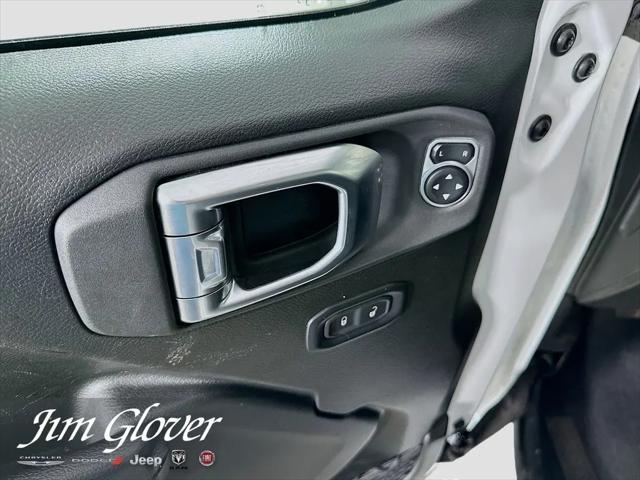 2025 Jeep Wrangler 4-Door Summit 4x4