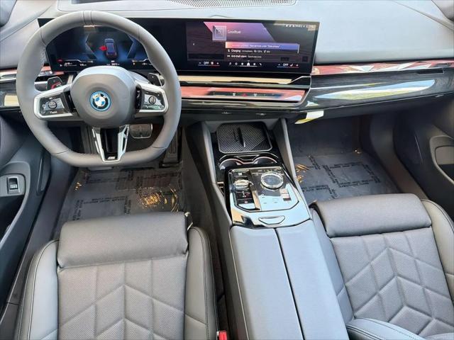 2027 BMW 5 Series 550e xDrive