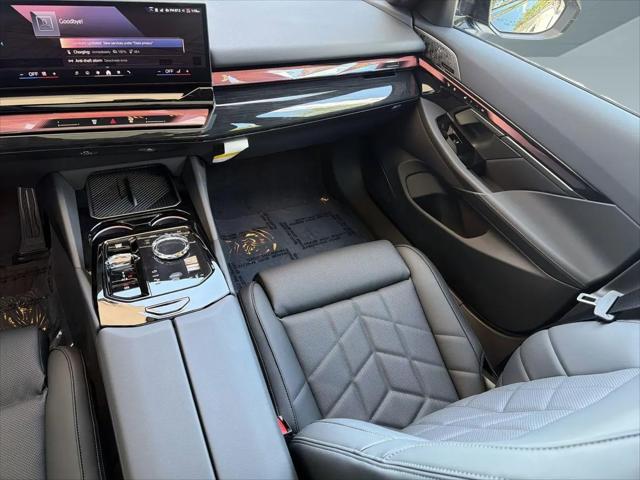 2027 BMW 5 Series 550e xDrive