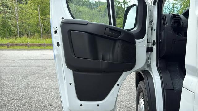 2026 Ram ProMaster Cargo Van Tradesman High Roof 159 WB w/Pass Seat