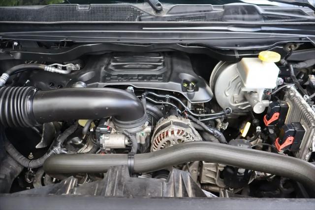 2019 Ram 1500 Laramie Crew Cab 4x4 57 Box
