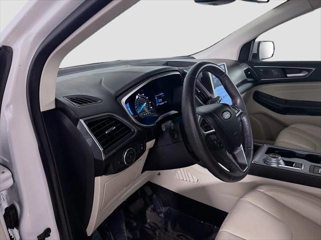 2021 Ford Edge Titanium