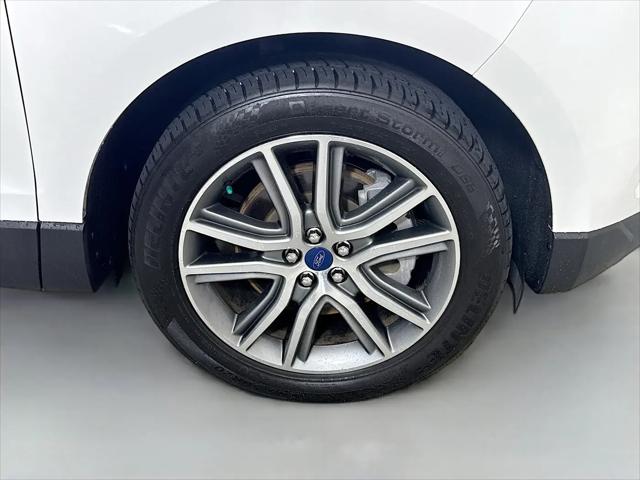 2021 Ford Edge Titanium
