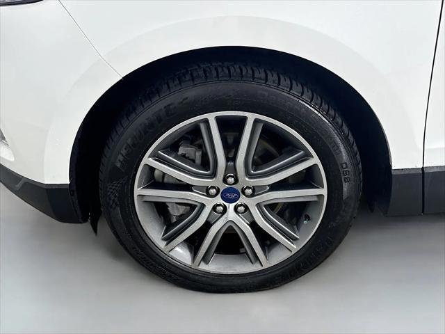2021 Ford Edge Titanium