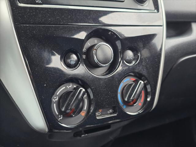 2015 Nissan Versa Note SV