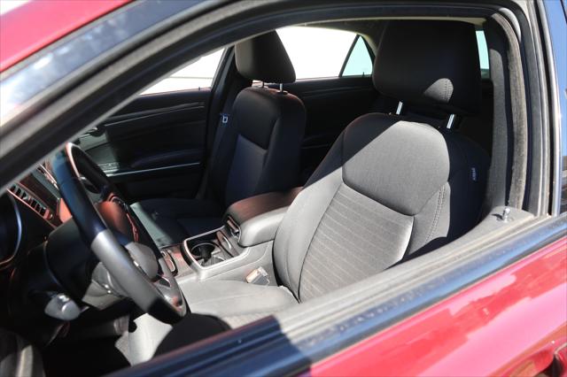 2022 Chrysler 300 Touring