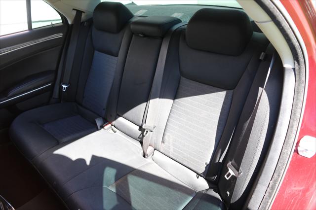 2022 Chrysler 300 Touring