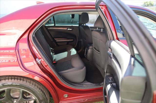 2022 Chrysler 300 Touring
