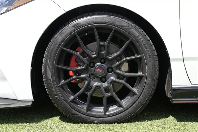 2020 Toyota Avalon TRD