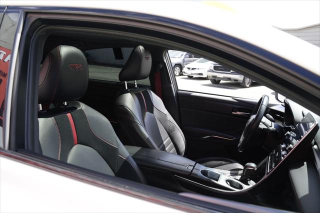 2020 Toyota Avalon TRD