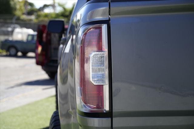 2021 GMC Canyon 2WD Crew Cab Short Box Elevation Standard