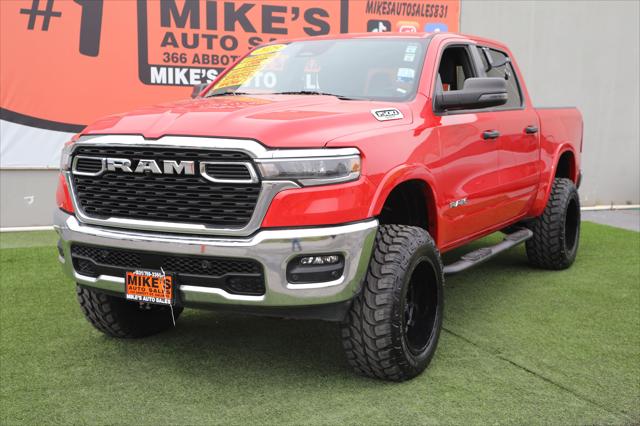 2025 Ram 1500 Big Horn Crew Cab 4x4 5'7" Box