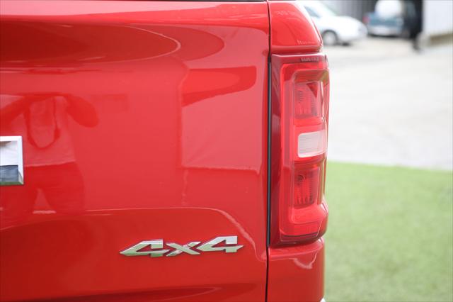 2025 Ram 1500 Big Horn Crew Cab 4x4 5'7" Box