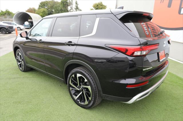 2024 Mitsubishi Outlander Unknown