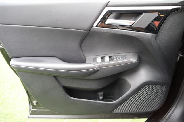 2024 Mitsubishi Outlander Unknown