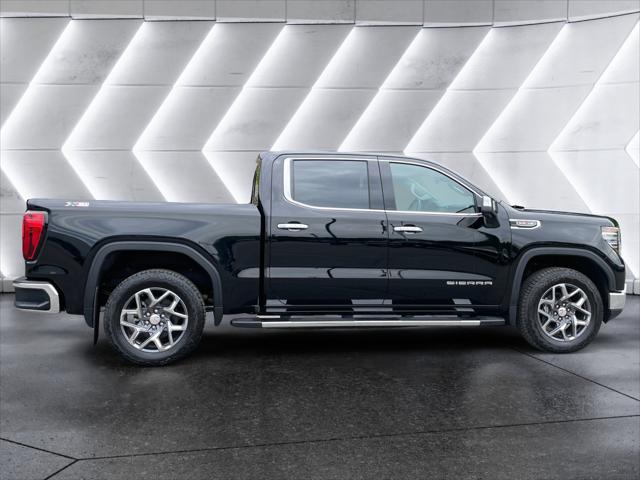 2026 GMC Sierra 1500 Crew Cab, Short Bed, SLT, 4WD