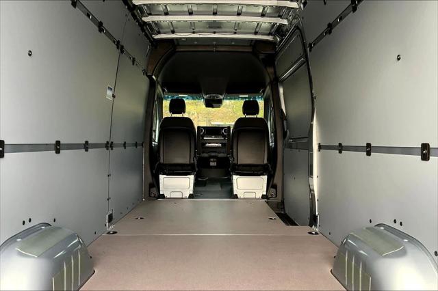 2026 Mercedes-Benz Sprinter 2500 High Roof 4-Cyl Diesel HO