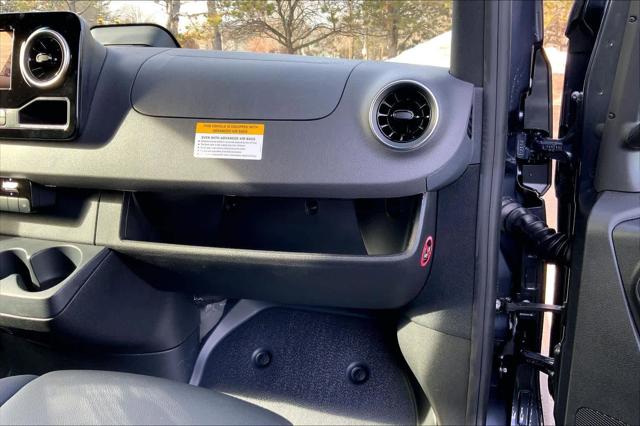 2026 Mercedes-Benz Sprinter 2500 Standard Roof 4-Cyl Diesel HO
