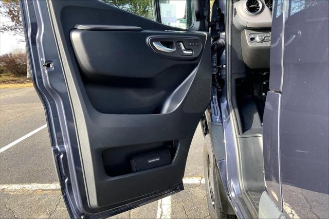 2026 Mercedes-Benz Sprinter 2500 Standard Roof 4-Cyl Diesel HO