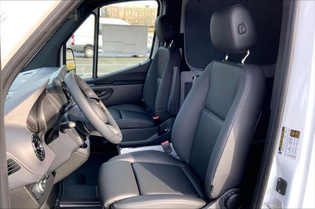 2026 Mercedes-Benz Sprinter 2500 Standard Roof 4-Cyl Diesel HO