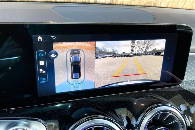 2026 Mercedes-Benz GLB 4MATIC