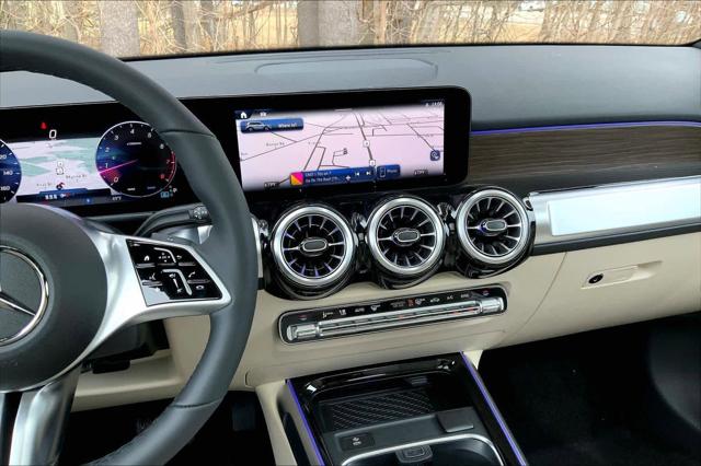 2026 Mercedes-Benz GLB 4MATIC