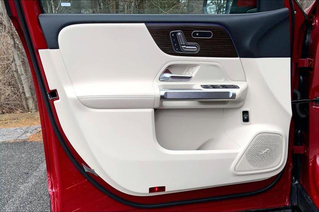 2026 Mercedes-Benz GLB 4MATIC